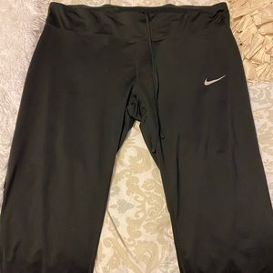 Nike leggings